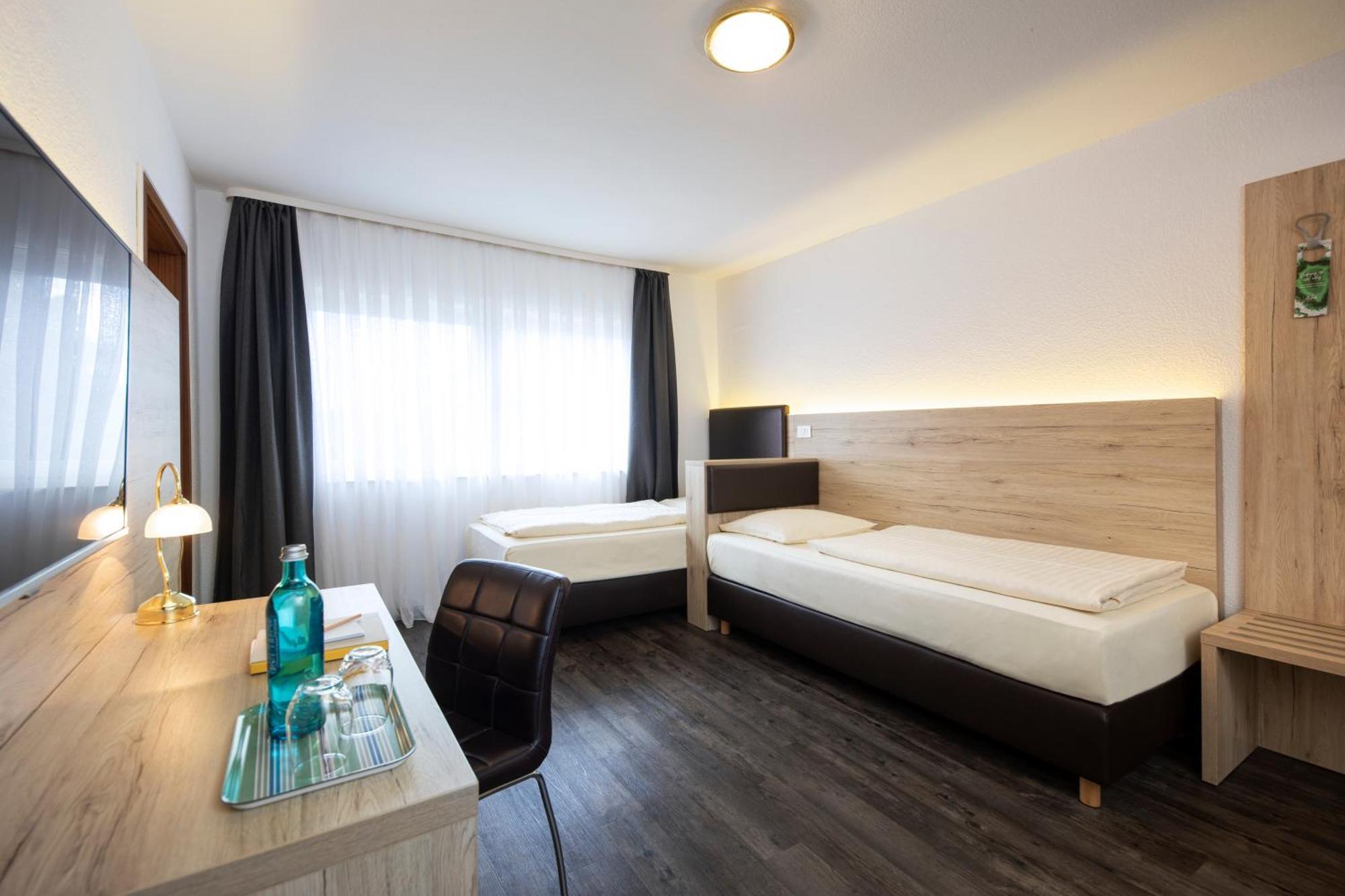 Roomingtons Lueneburger Heide Hodenhagen Exterior photo