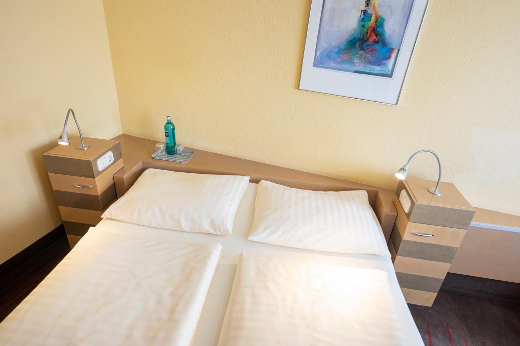 Roomingtons Lueneburger Heide Hodenhagen Exterior photo