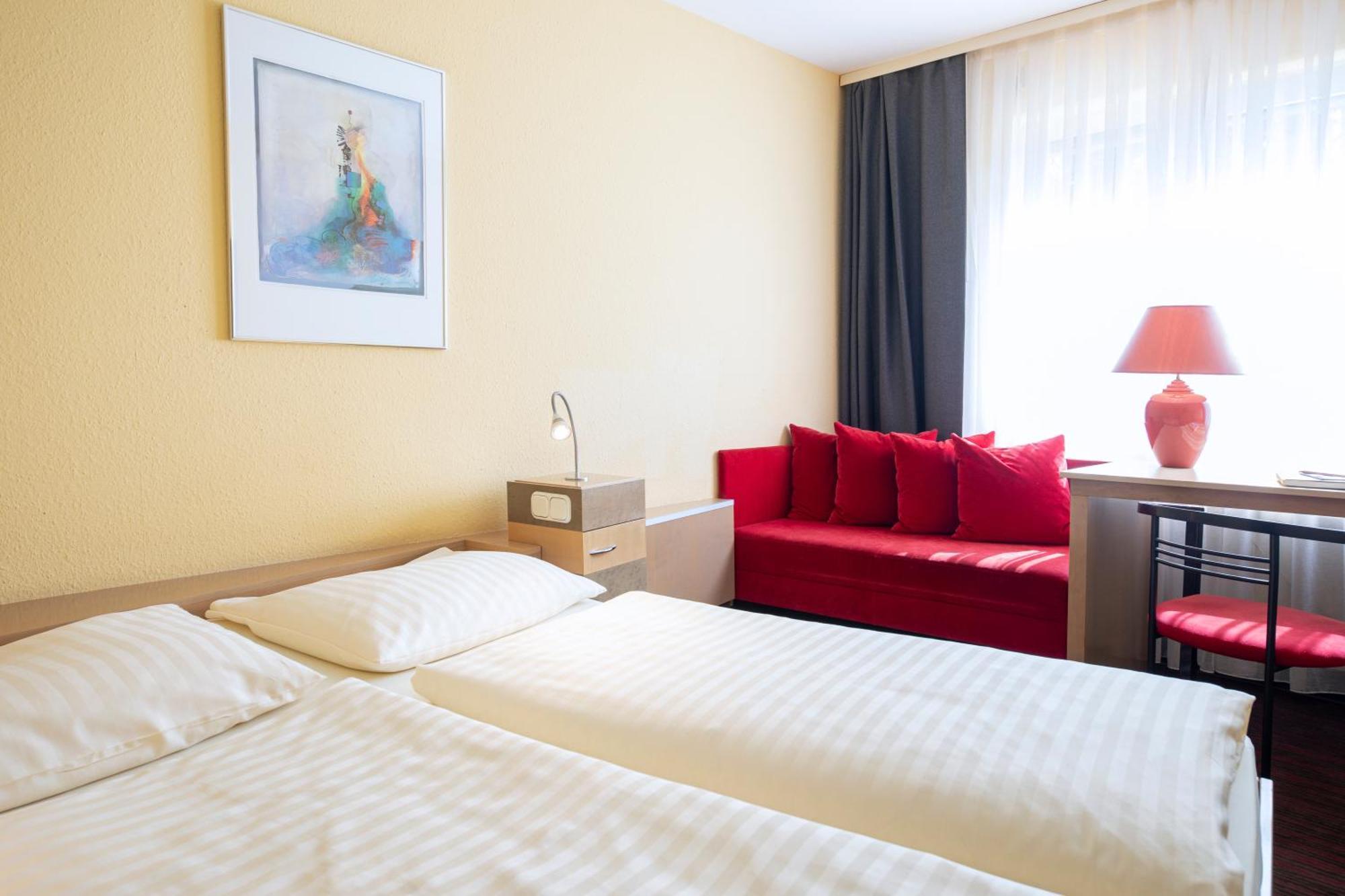 Roomingtons Lueneburger Heide Hodenhagen Exterior photo
